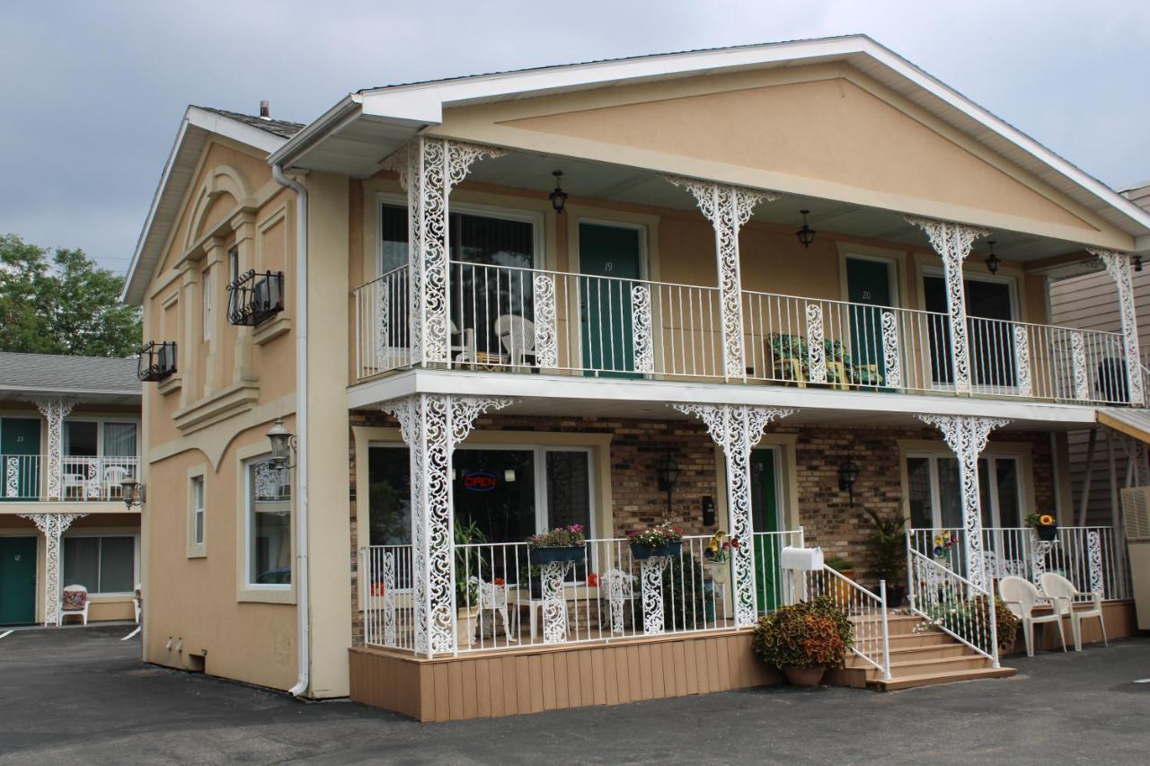 River Road Motel Wisconsin Dells Eksteriør billede